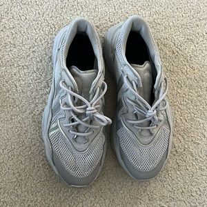 Adidas limited edition ozweegos